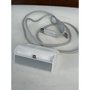 Seagate FreeAgent Go White Dock with Cables PN: 100524044 USB 2.0 To USB 3.0